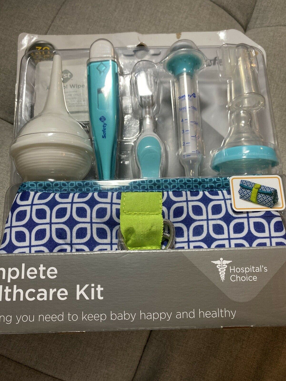 Safety 1st Complete Healthcare Kit 20 Piece Set Thermometer Wrapping Clutch