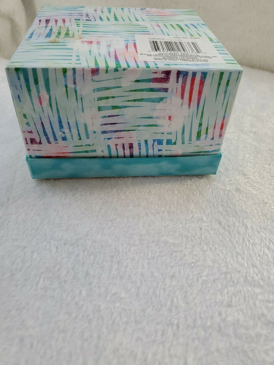 Greenbrier Co. Gift Box Hard Cardboard size 4×4×3 Nice decoration