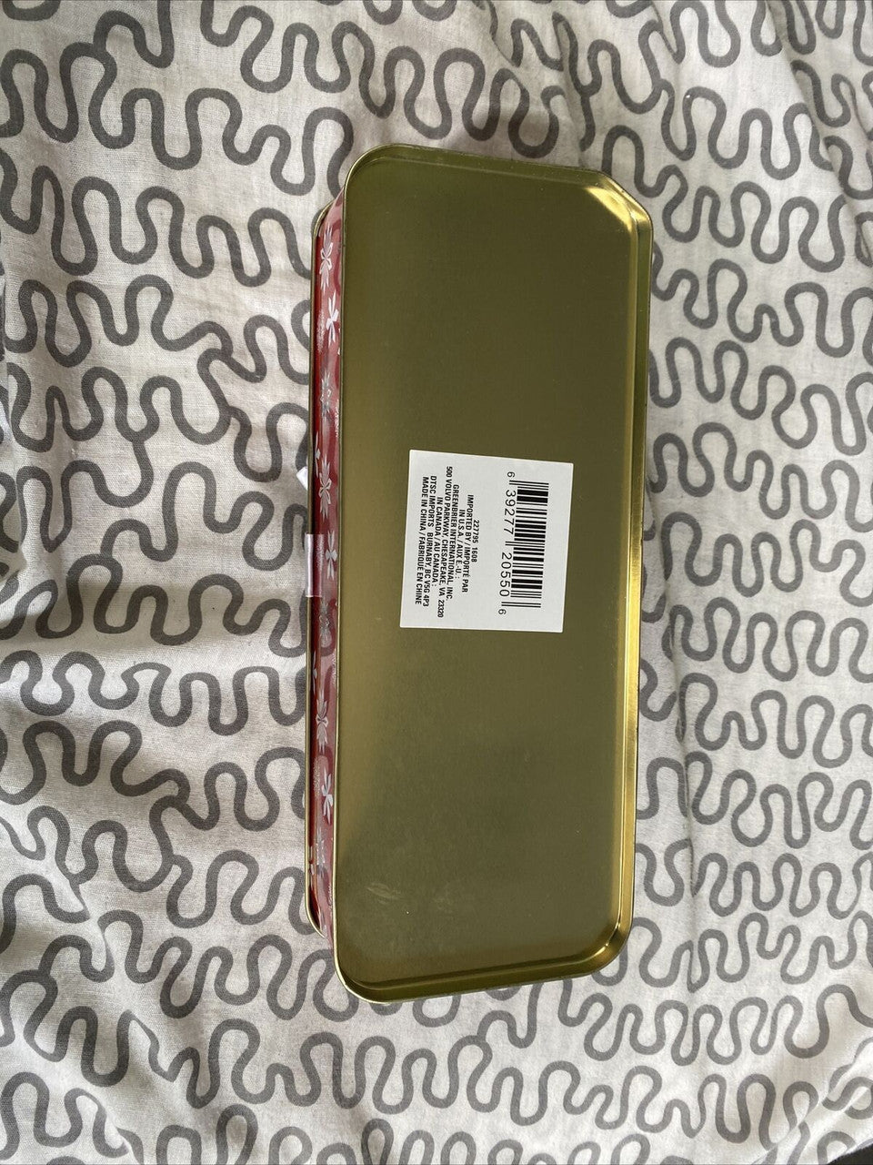 Greenbrier International Christmas Gift Tin or Pencil Box with Ribbon-1