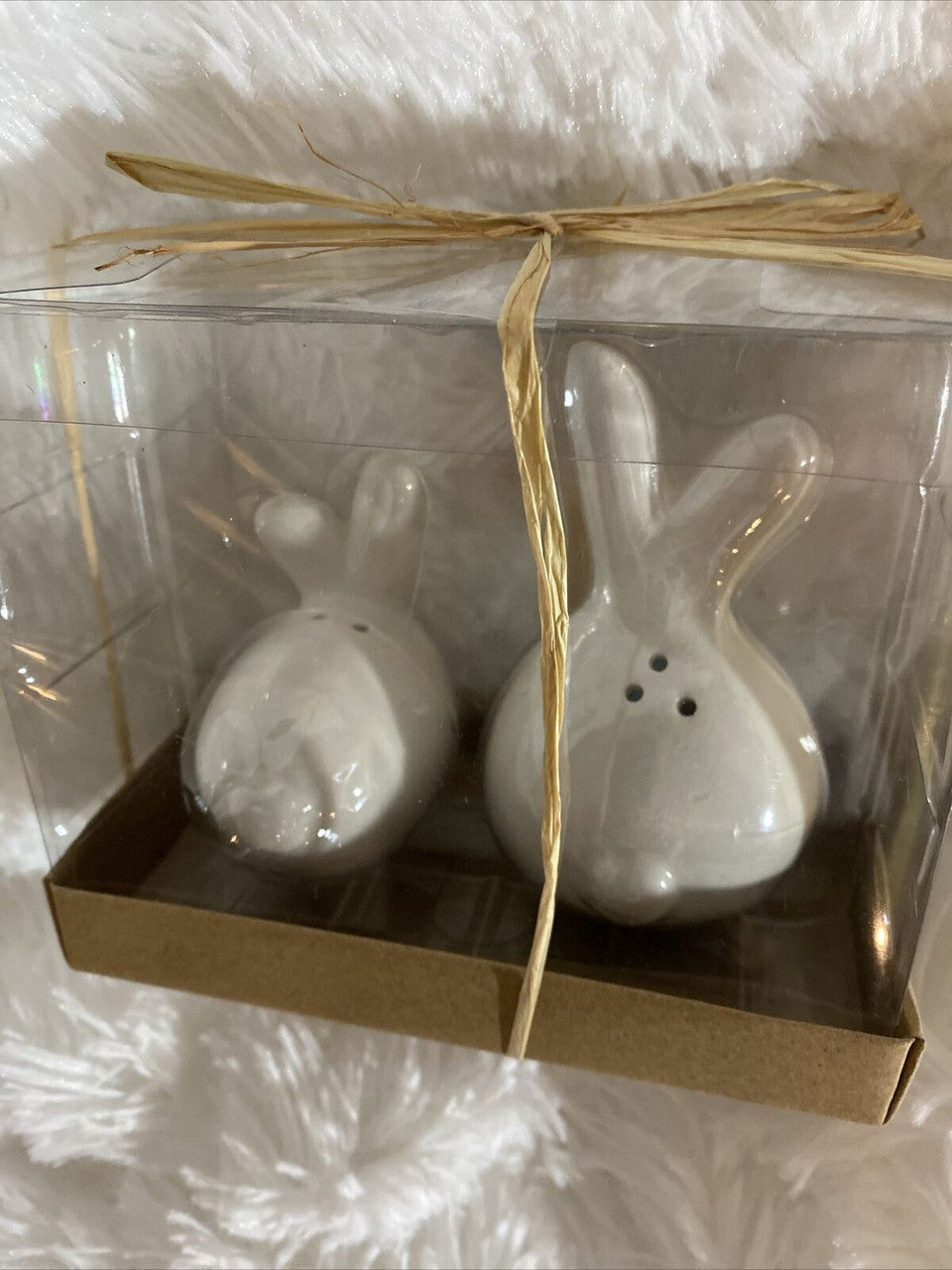 TAG Hip Hopper Bunny Salt & Pepper Shakers Easter Spring White Rabbits