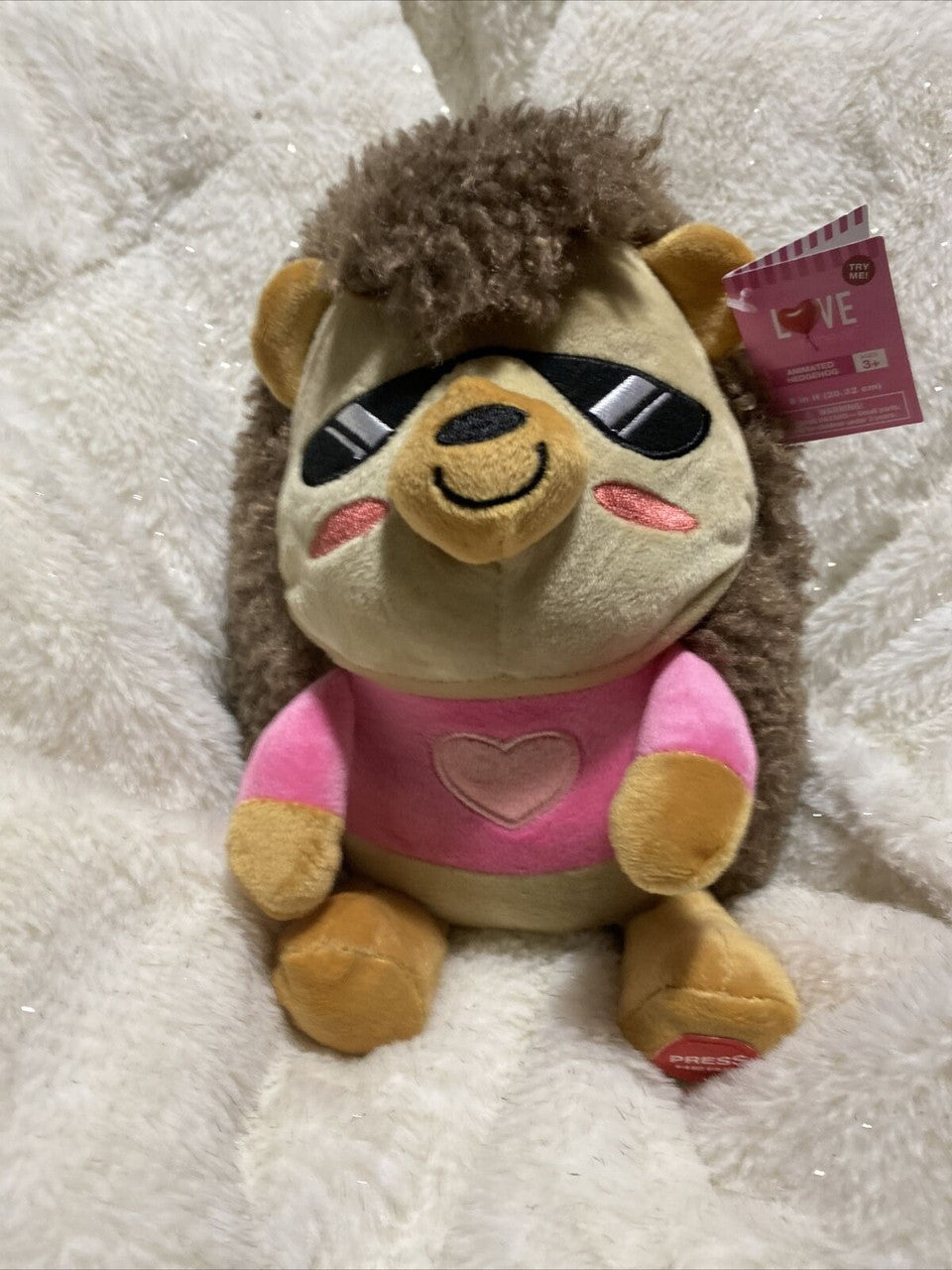 Love In The Air Animated Hedge Hog 8" Toy Valentines Birthday Ages 3+