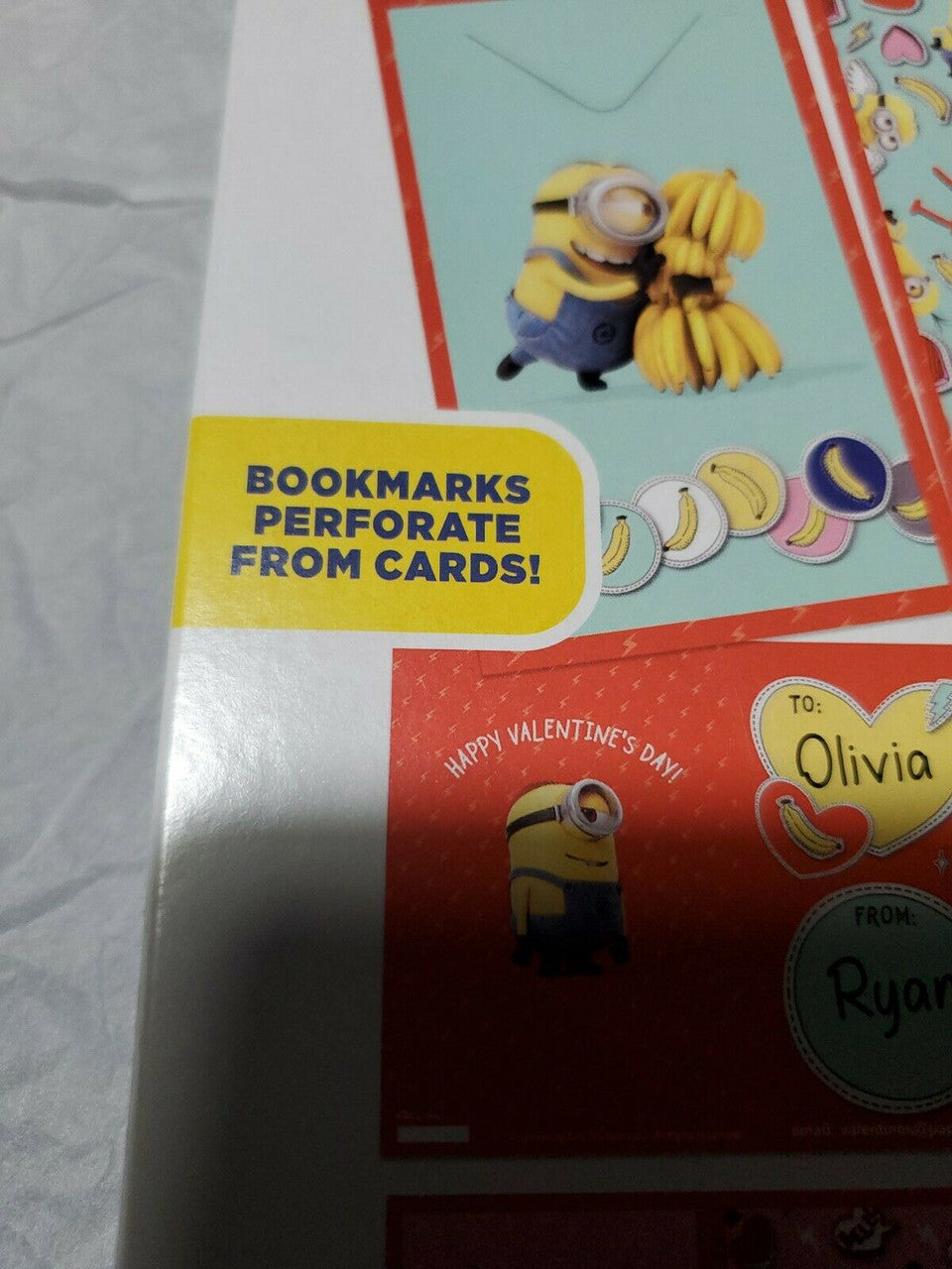 Despicable ME 16 Valentines with 16 Scented Bookmarks