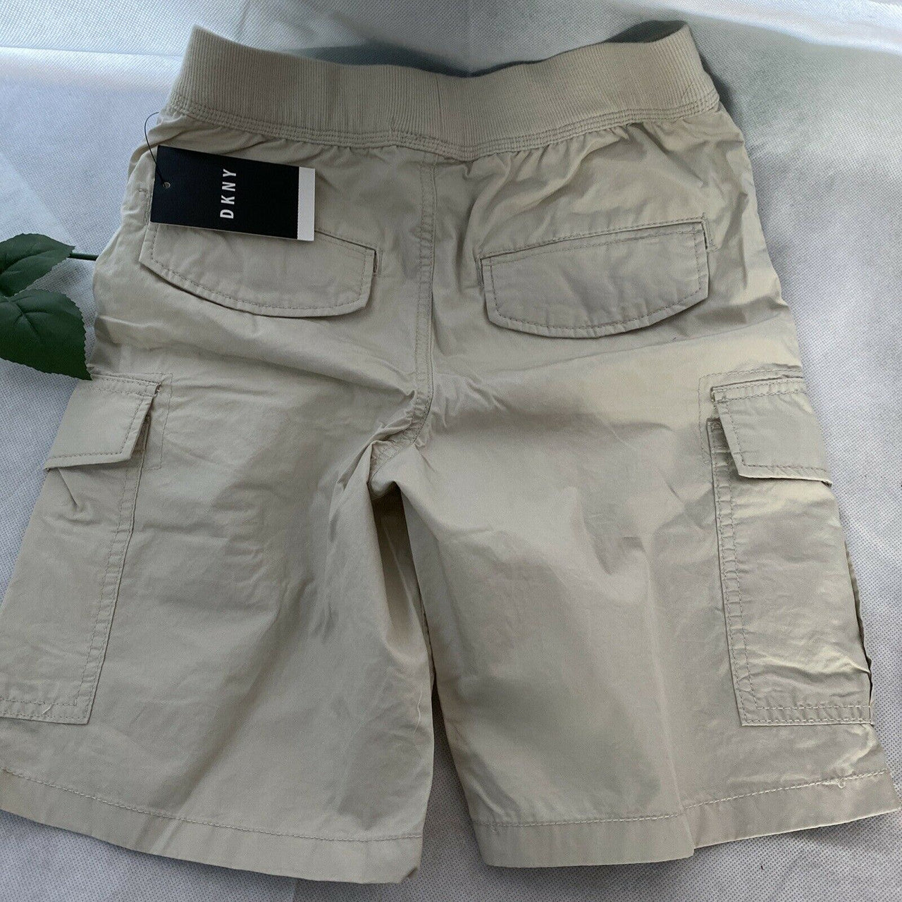 DKNY Stone Color Cargo shorts Big Boys Size S (8) 100% Cotton