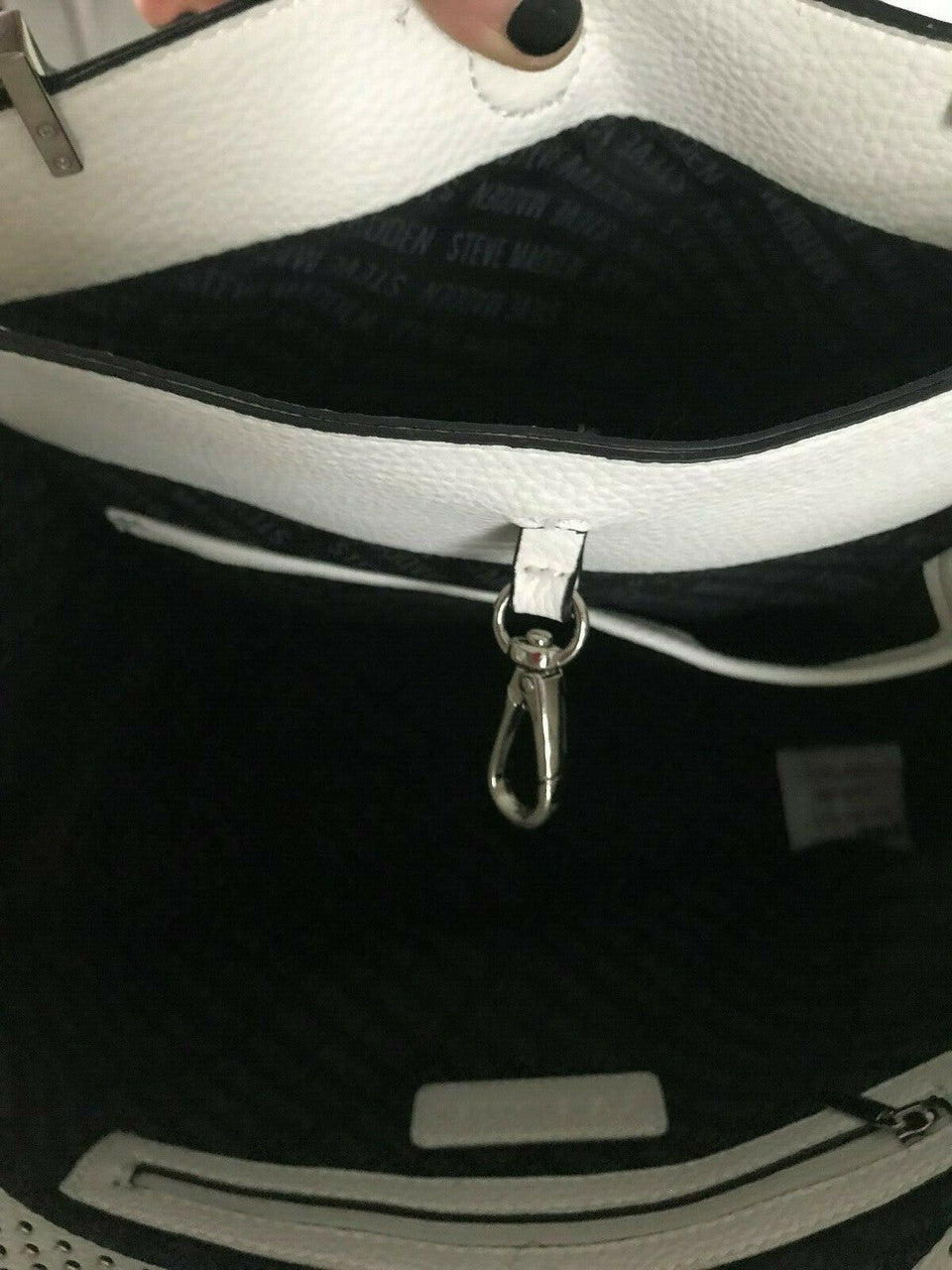 Steve Madden BGLASSE white shoulder bag silver hardware