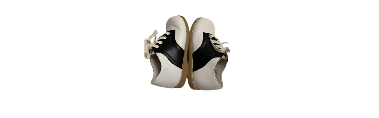Navy and White Willit's Leather Saddle Shoes youth sizes 12.5-4 NOS USA made