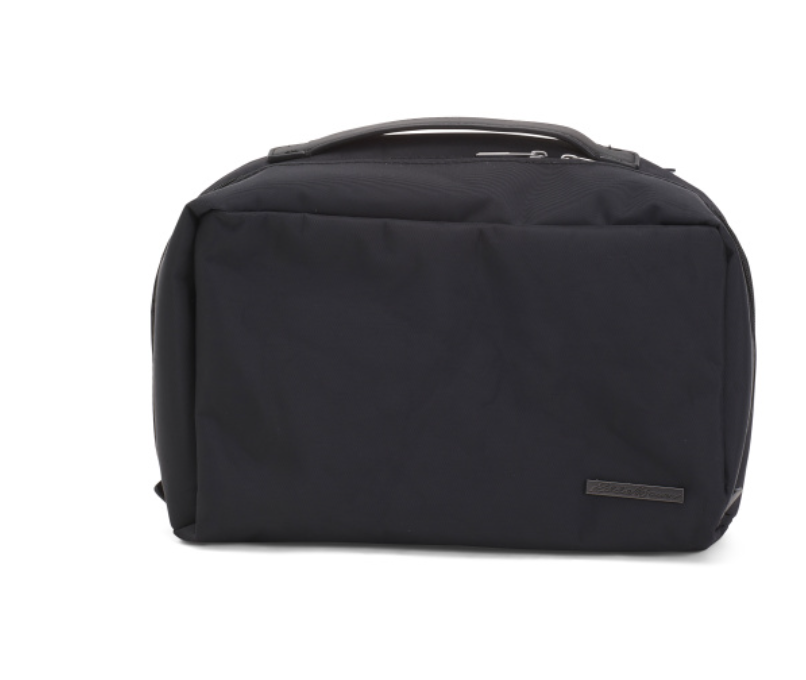 Men’s grooming organizer case