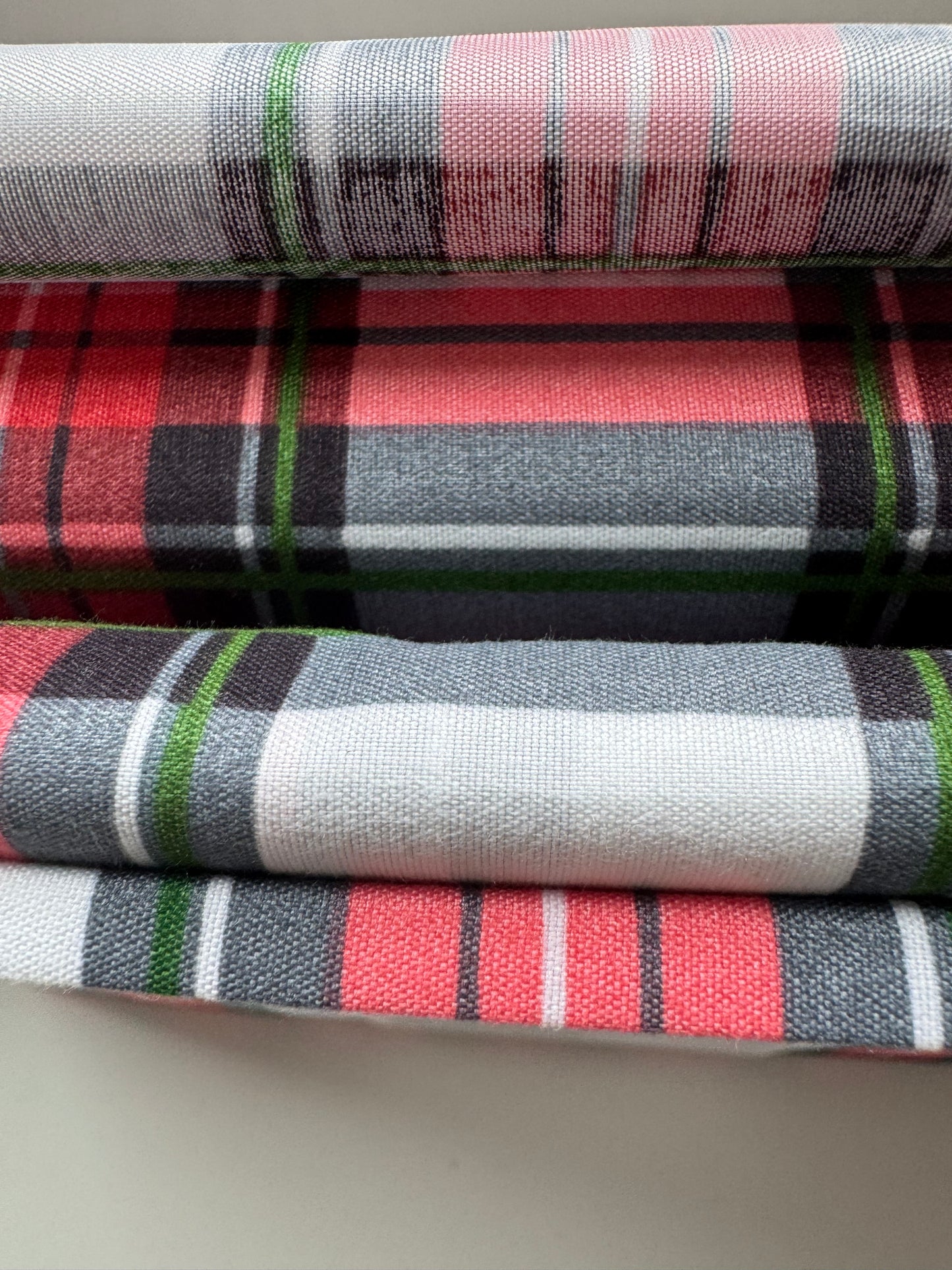 Plaid Queen 4pc Sheet Set – Cozy Festive Bedding