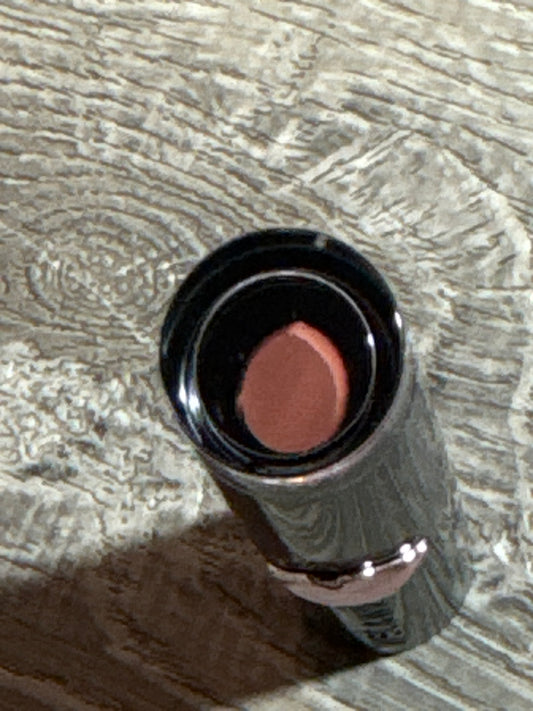 Wet n Wild megalast Matte Lipstick 1111402 Never Nude