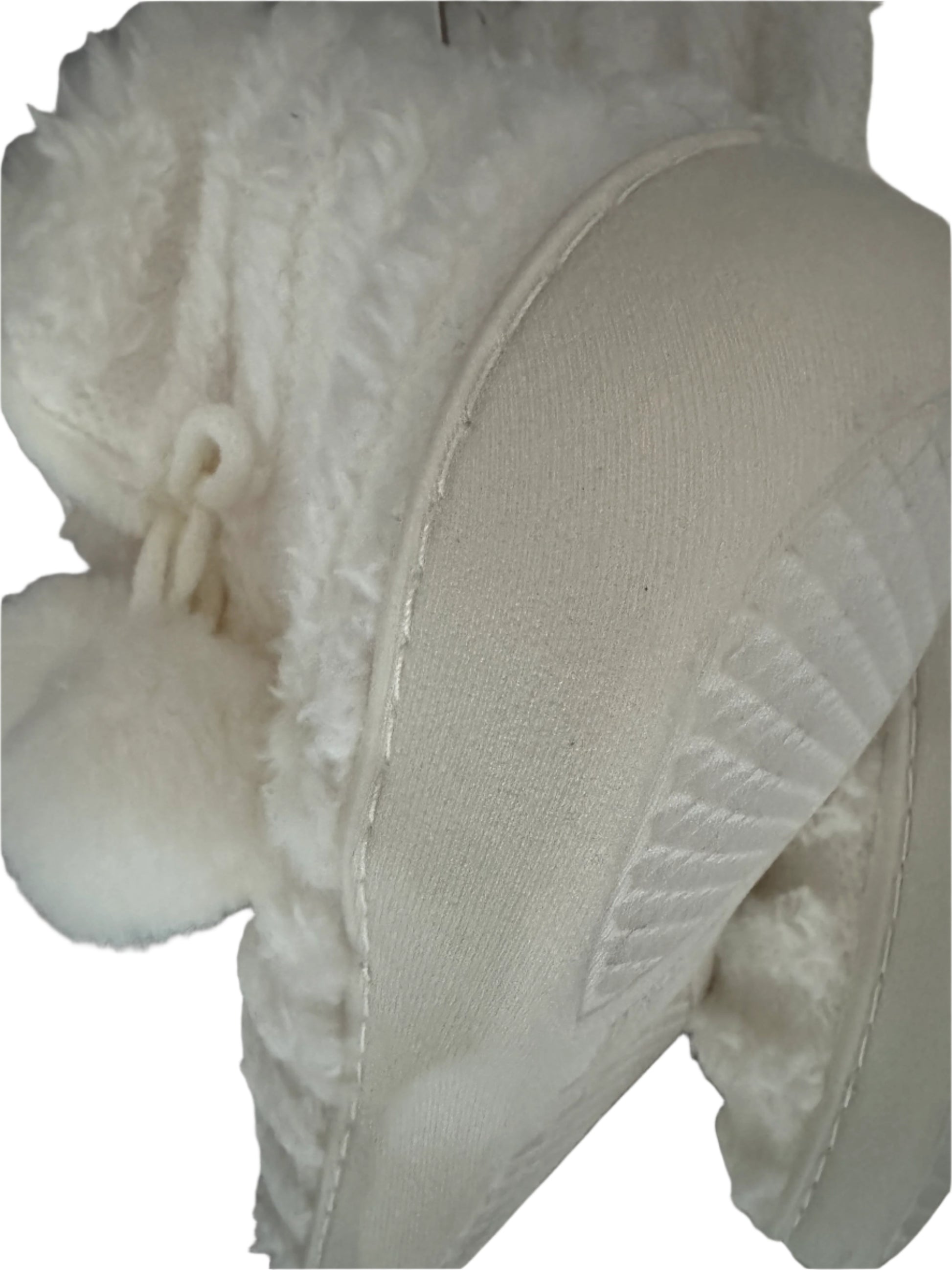 White plush bootie slippers with pom-poms in women’s XL (fits 9.5–10.5)