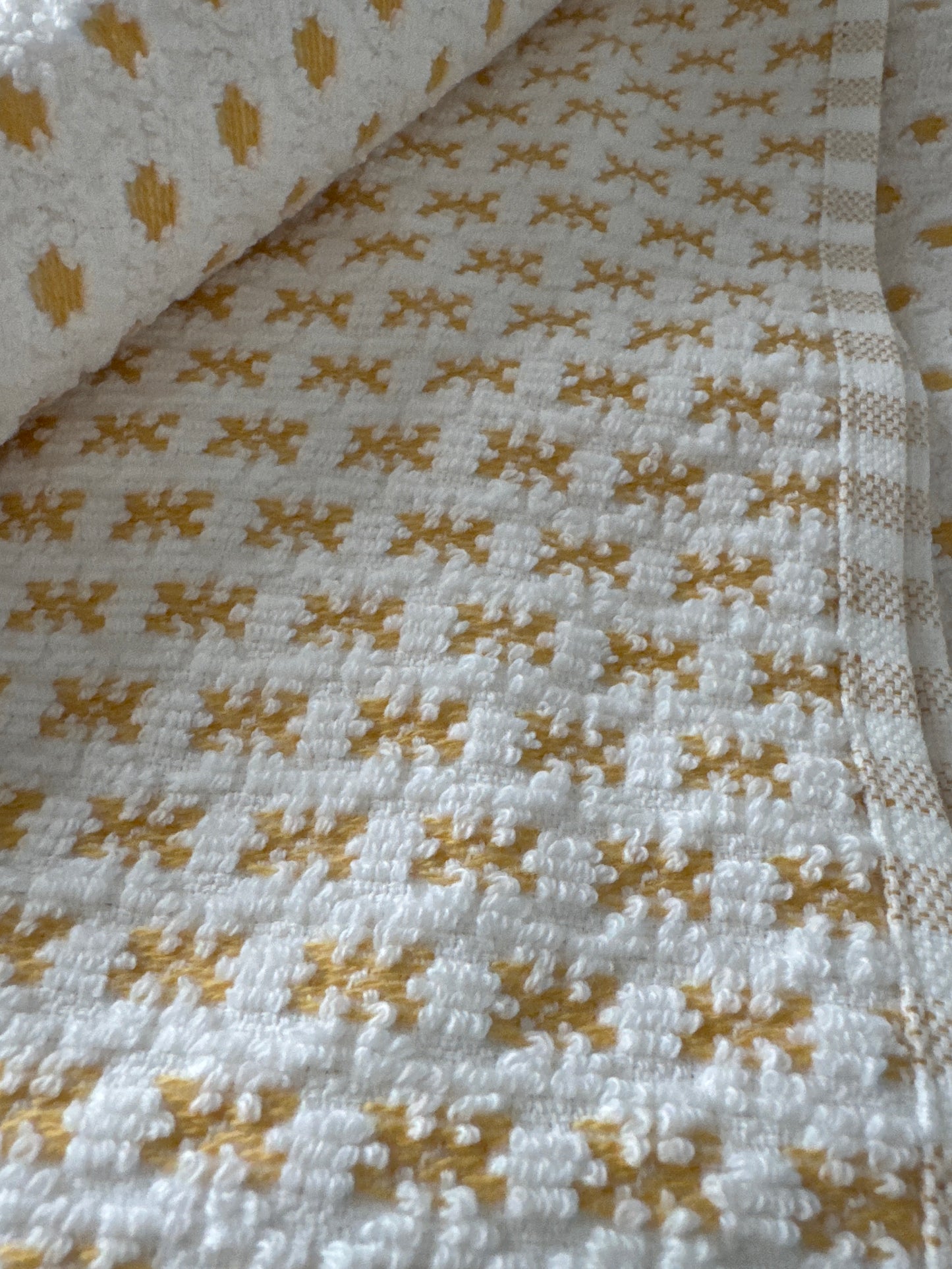 Set of 2 Thick Cotton Kitchen Towels – 19.5" x 27.5", Absorbent & Durable, Everyday Kitchen Use