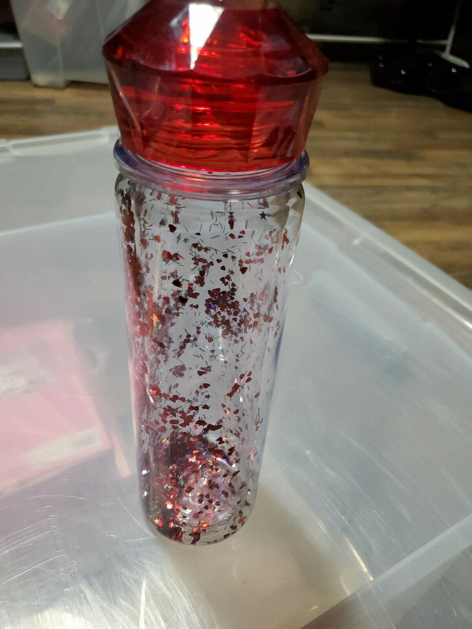 Love In The Air GEM Top Water Bottle, 18.6 Fl Oz. Glitter Pink