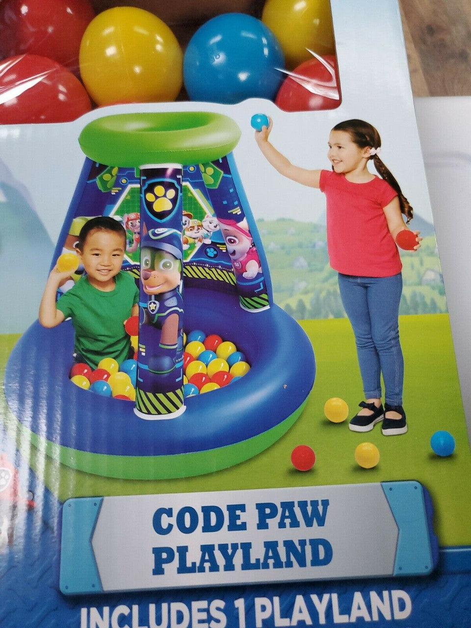 Code Paw Colorful Inflatable Playland Set with 20 Soft Balls Paw Patrol