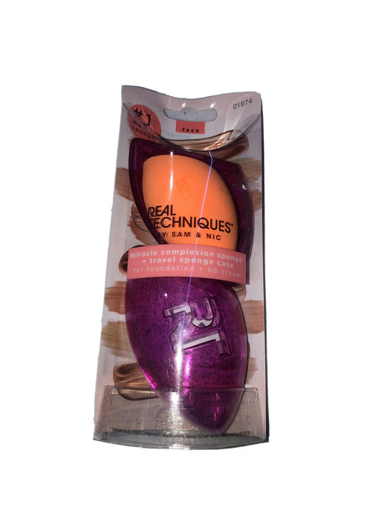 Real Techniques Miracle Complexion Makeup Sponge BB Foundation
