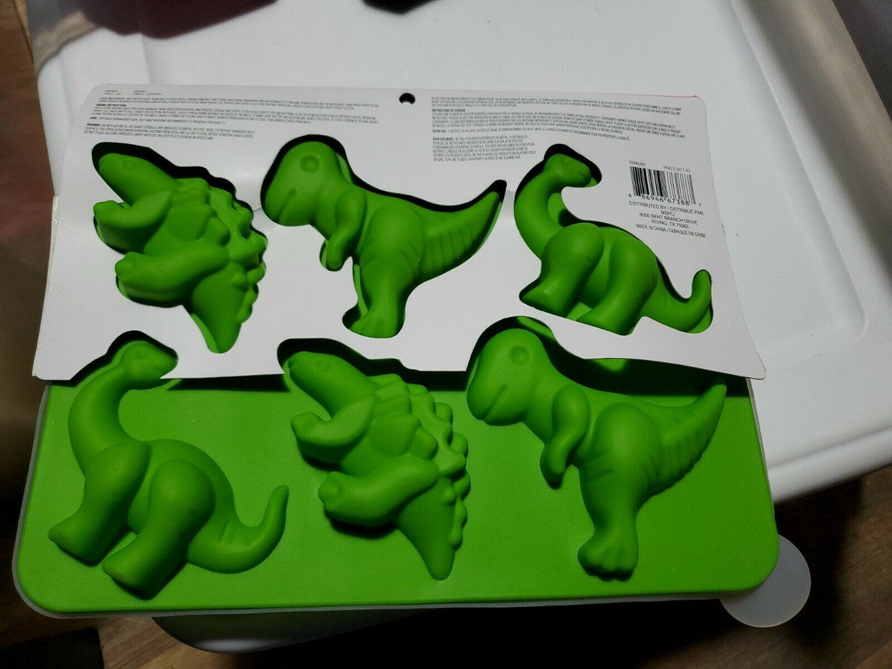 Celebrate It Dinosaur Silicone Mold 2pc 6 Cavities Bake Freeze Stegosaurus T