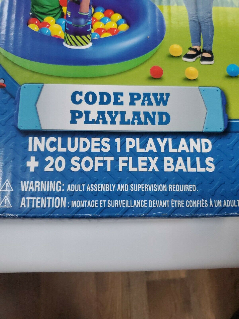 Code Paw Colorful Inflatable Playland Set with 20 Soft Balls Paw Patrol