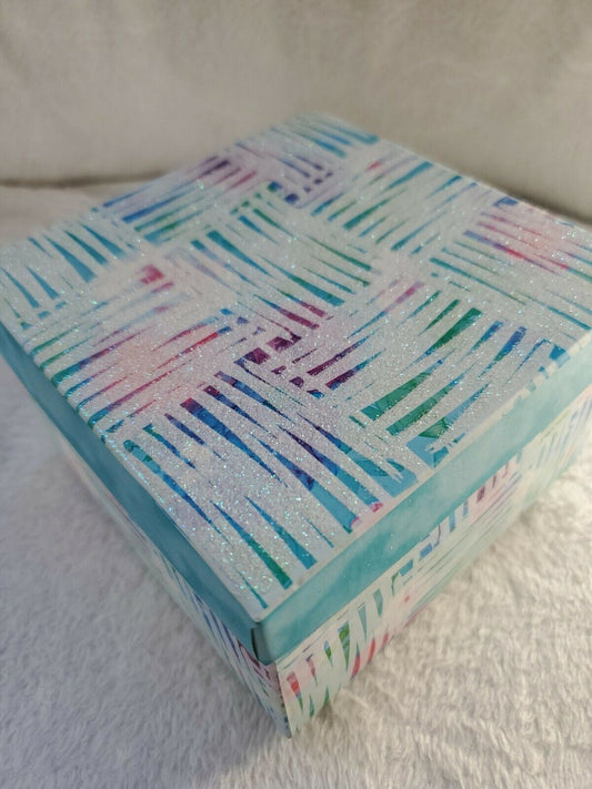 Greenbrier Co. Gift Box Hard Cardboard size 4×4×3 Nice decoration