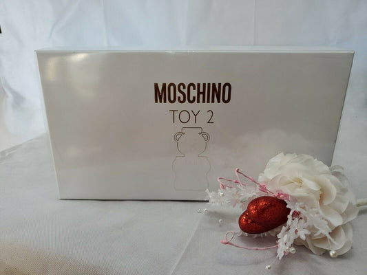 MOSCHINO TOY 2 4 pc GIFT SET 100ml EDP & 100ml Body Lotion & Shower Gel Charm