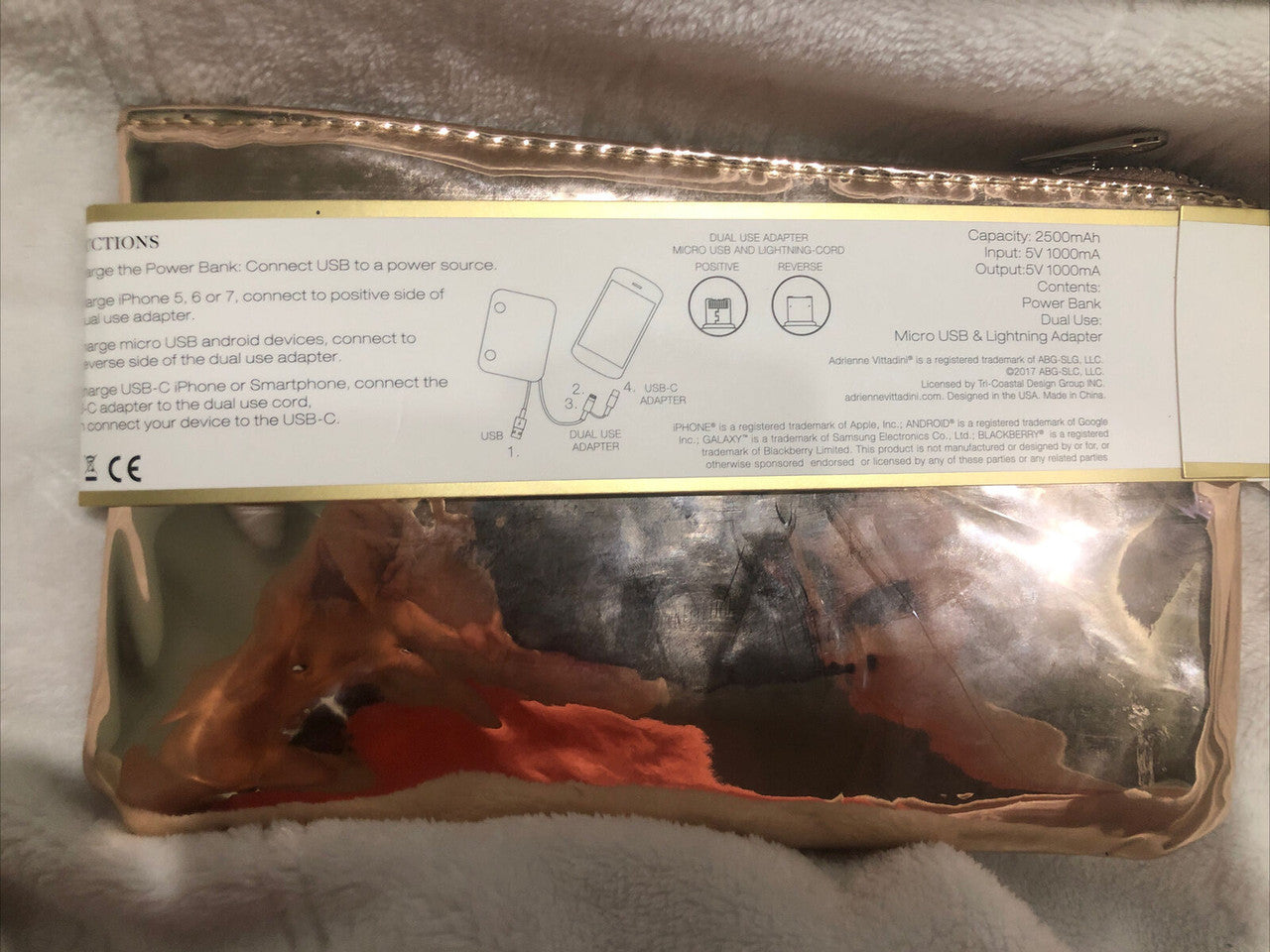 Adrienne Vittadini Phone Charging Wallet Clutch Detachable Wristlet Rose Gold