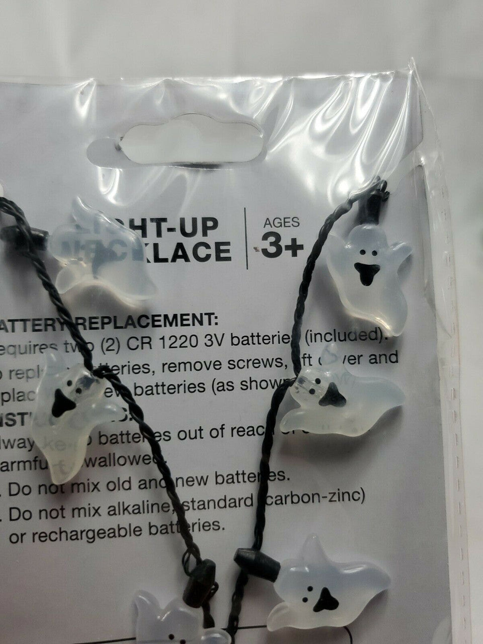 Happy Halloween Light-Up Ghost BOO Necklace 33” Spooky Trick Or Treat Lot of 4