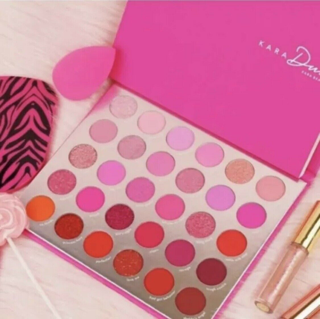 Kara Beauty  Kara Duo Like Totally Eyeshadow Palette