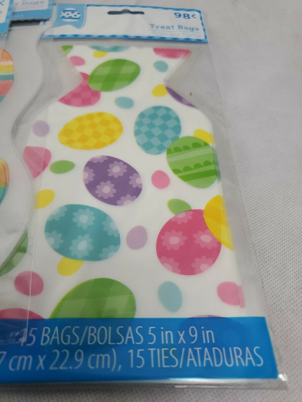 Easter Treat Bags 15 count EGGS Multi-Colored  Lot of 5 packages 5×9 inches