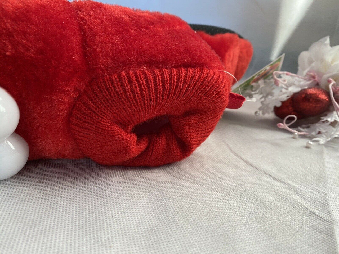 Unisex Size 9/10 Plush Red Elmo Ankle High Slippers Non-Slip Shoes