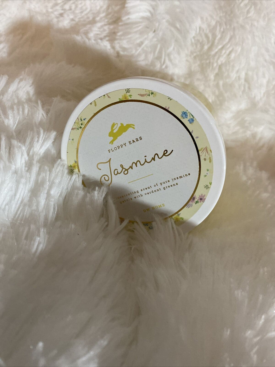 Floppy Ears 9.1 Oz Candle Easter Pure JASMINE  Petals  Richly Scented Verdant