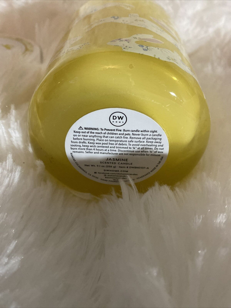 Floppy Ears 9.1 Oz Candle Easter Pure JASMINE  Petals  Richly Scented Verdant
