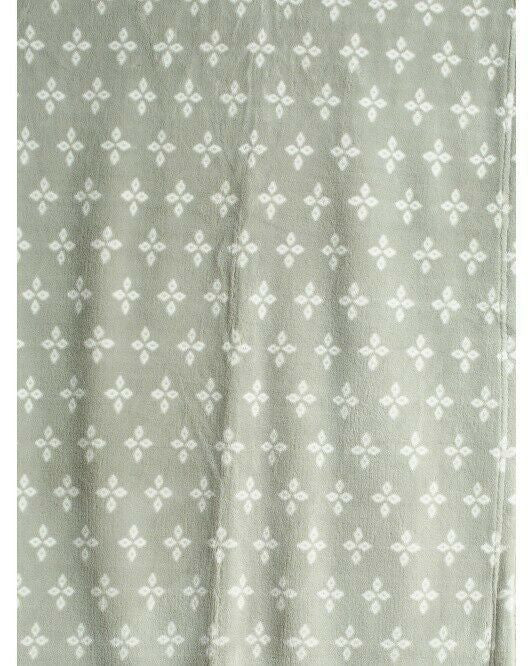 Marlo Lorenz Tracie Printed Plush Diamond Throw Thro 50" x 70" Seagrass Green