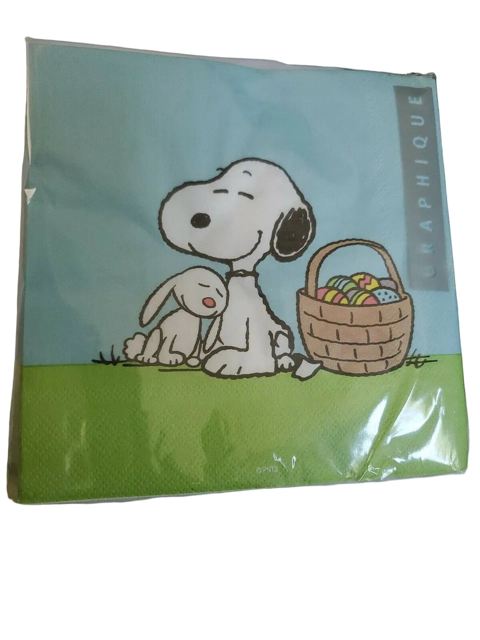 Peanuts Snoopy Easter lunch paper napkins featuring Snoopy with Easter bunny design in green and pastel colors
