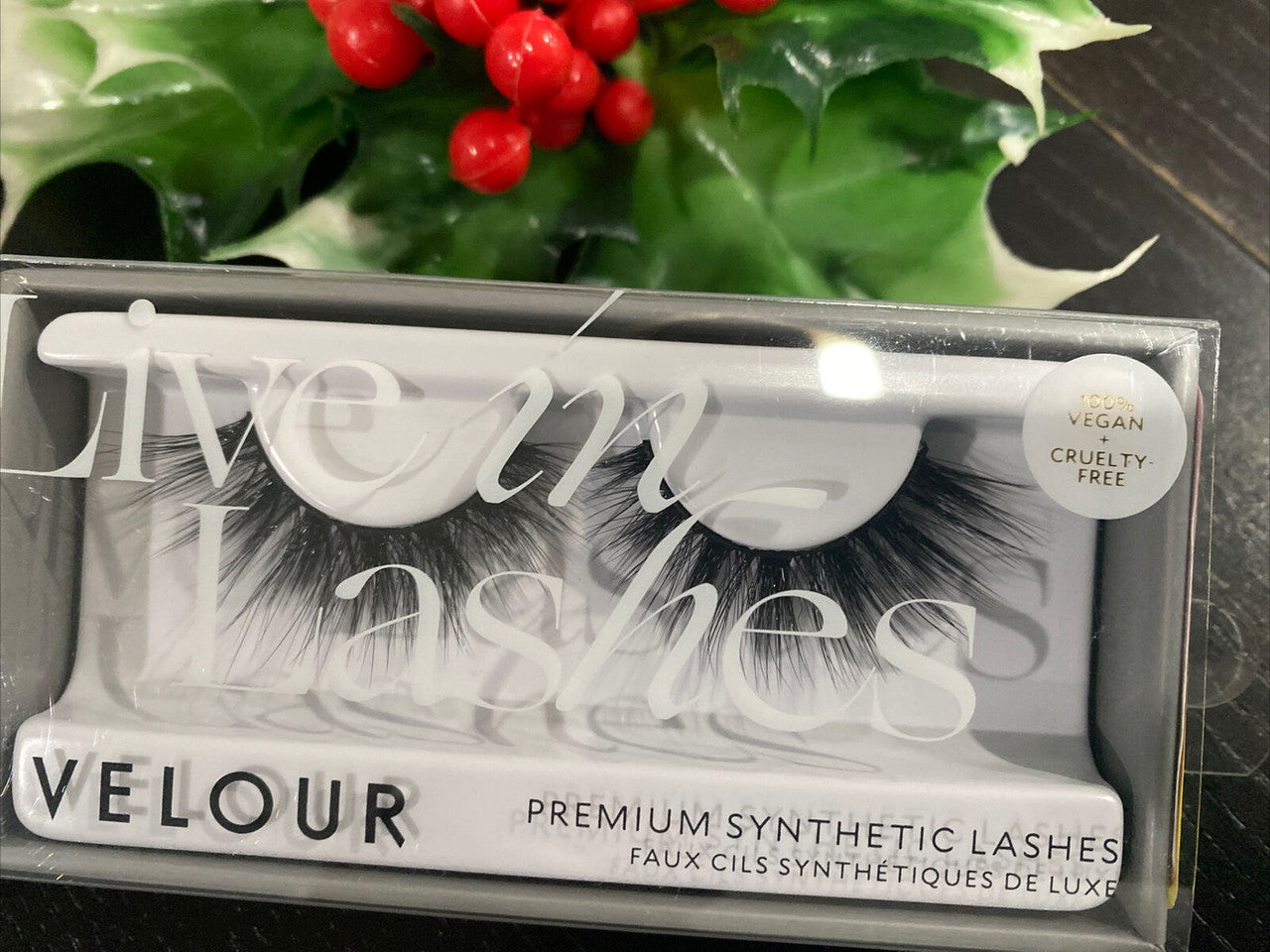 Velour Lashes 1 Pair 3-Dimensional WORST BEHAVIOUR Synthetic Premium