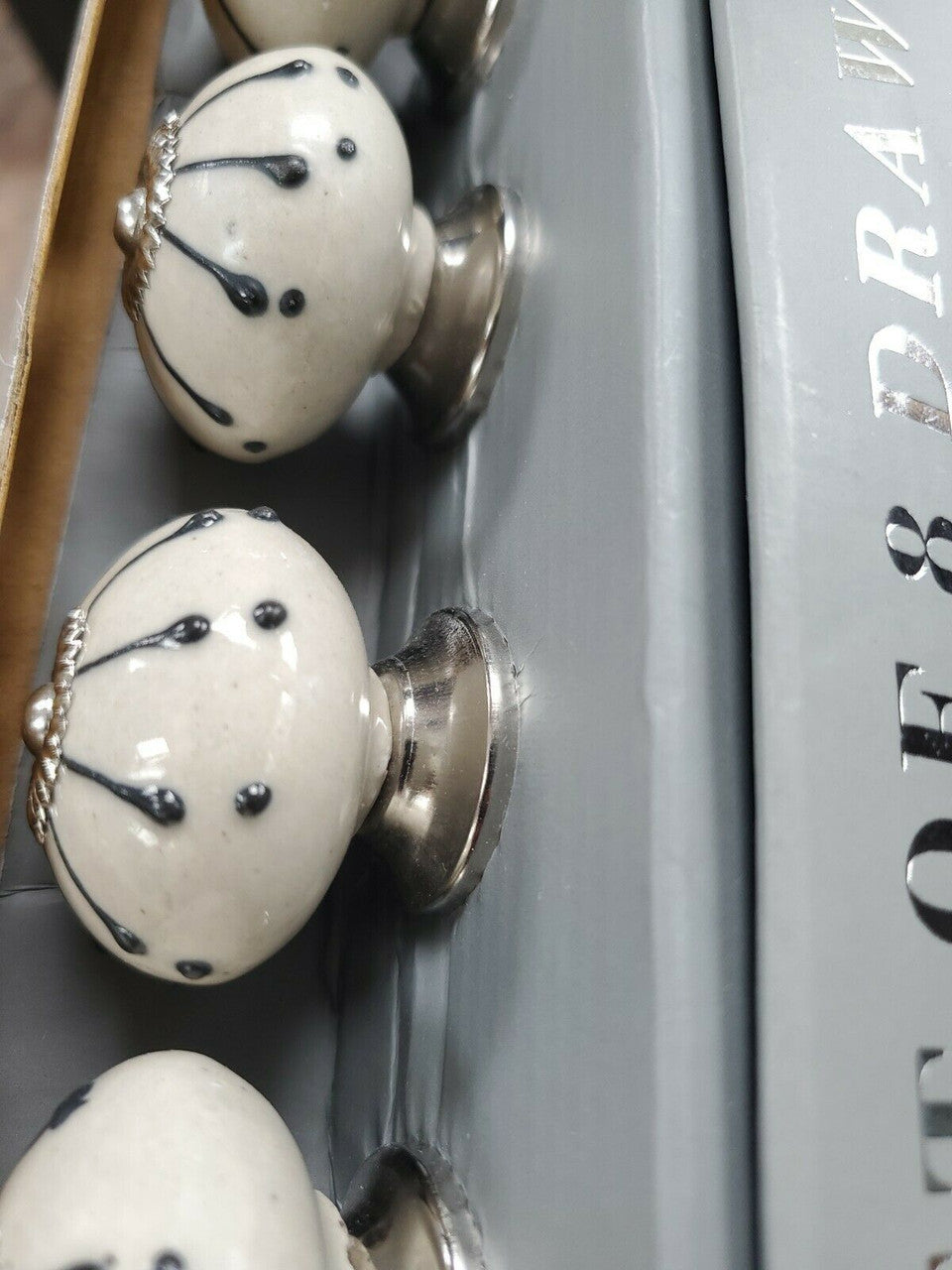 SET of 8 DRAWER PULLS CASA DECOR CERAMIC HANDCRAFTED Made in INDIA KNOBS