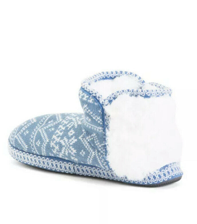 Muk Luks MOUNTAIN LAKE Blue FAIR ISLE Sweater Slipper Boots S 5/6 white fur