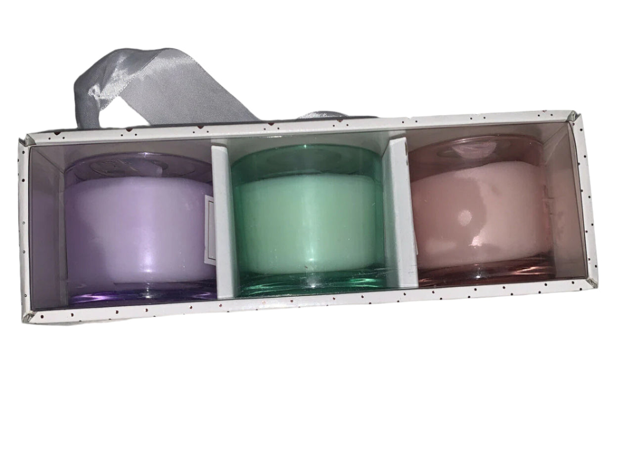 Season Of Love 3-piece aromatherapy candle set with Relax, Breathe, and Peace scents in 4oz jars – essential oil blend gift set