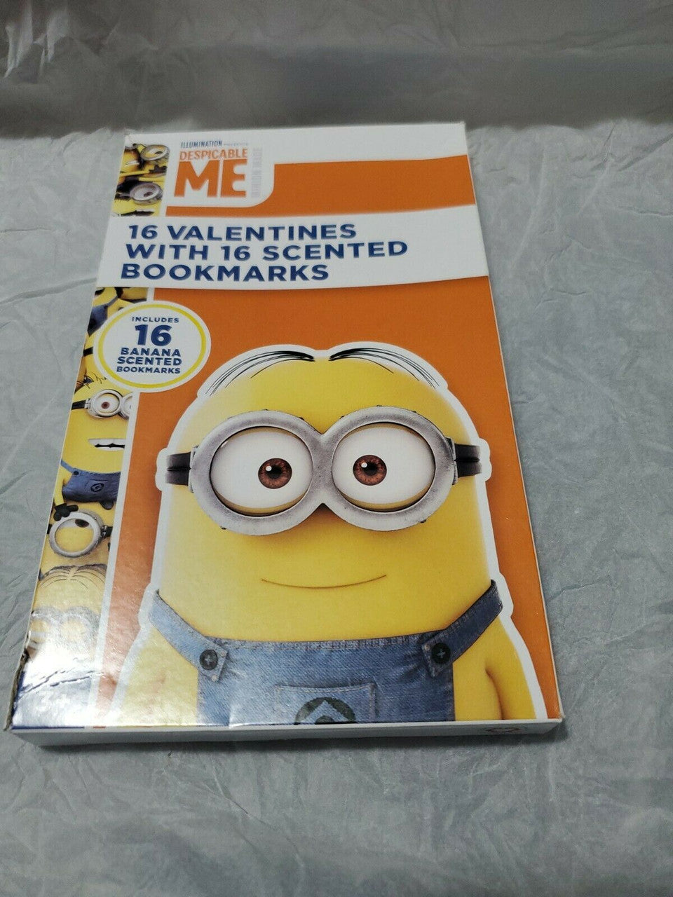 Despicable ME  16 Valentines with 16 Scented Bookmarks