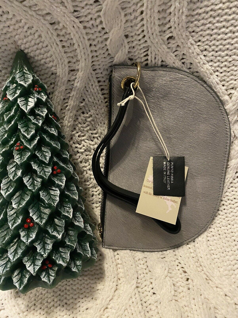 Punto Fibbia Genuine Leather Clutch Wallet Italy Light Gray