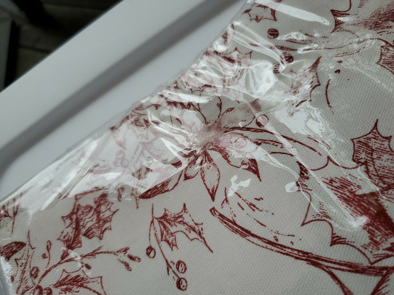Ralph Lauren Christmas Holiday Red Poinsettia Fabric Placemats Decor Set of 4