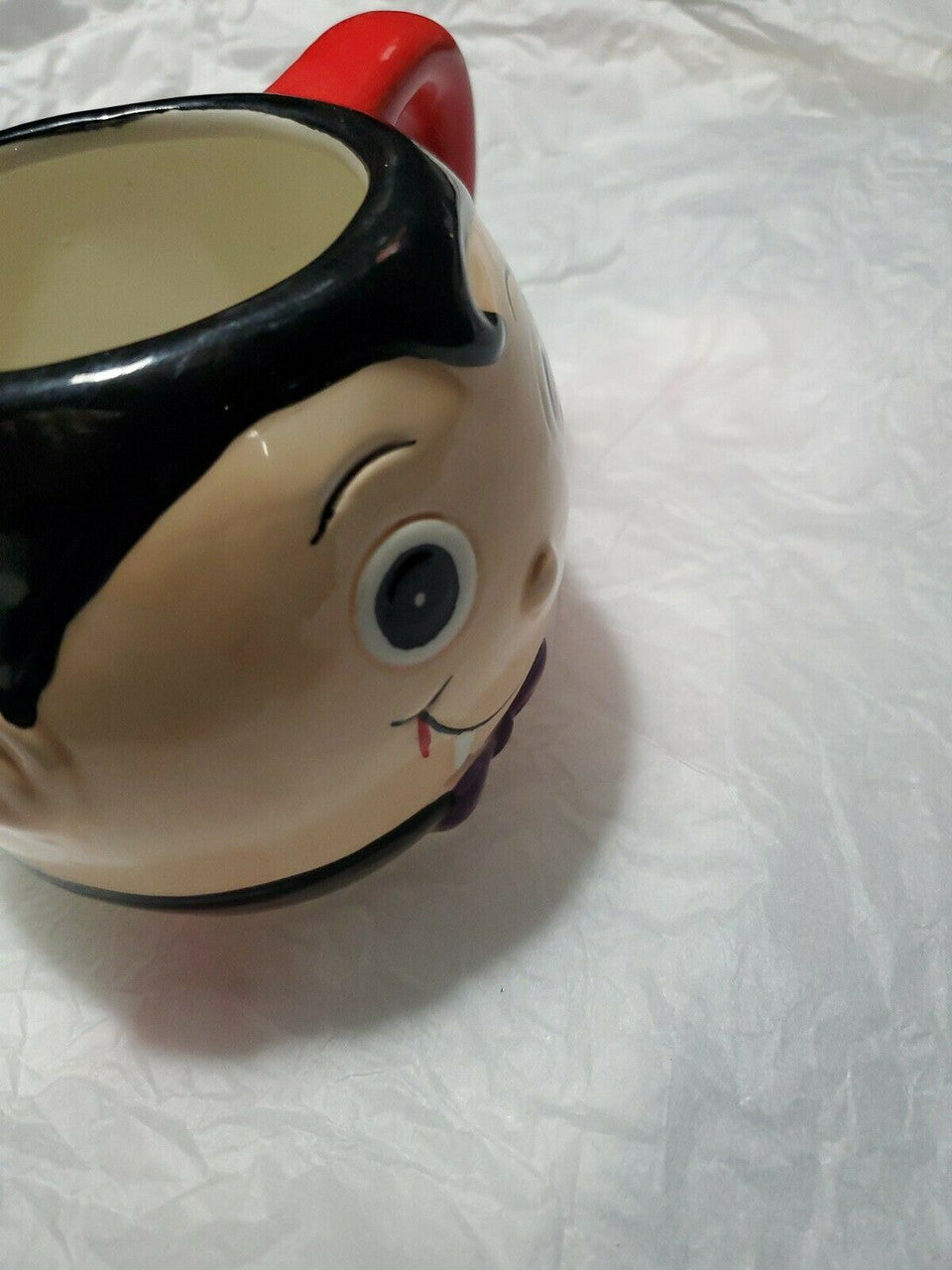 Dracula Mug 24.3 oz Large Ceramic Vampire Mug Halloween Exclusive   1120