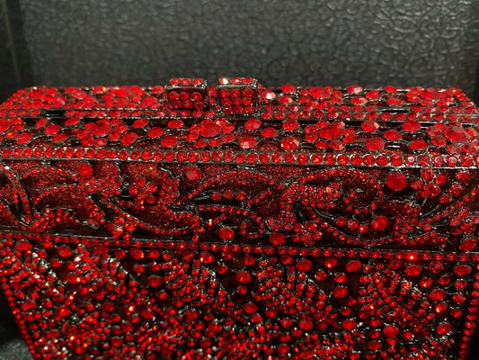 NATASHA LEAF COUTURE CLUTCH GORGEOUS RED RUBY COLORS 6.5" x 5"