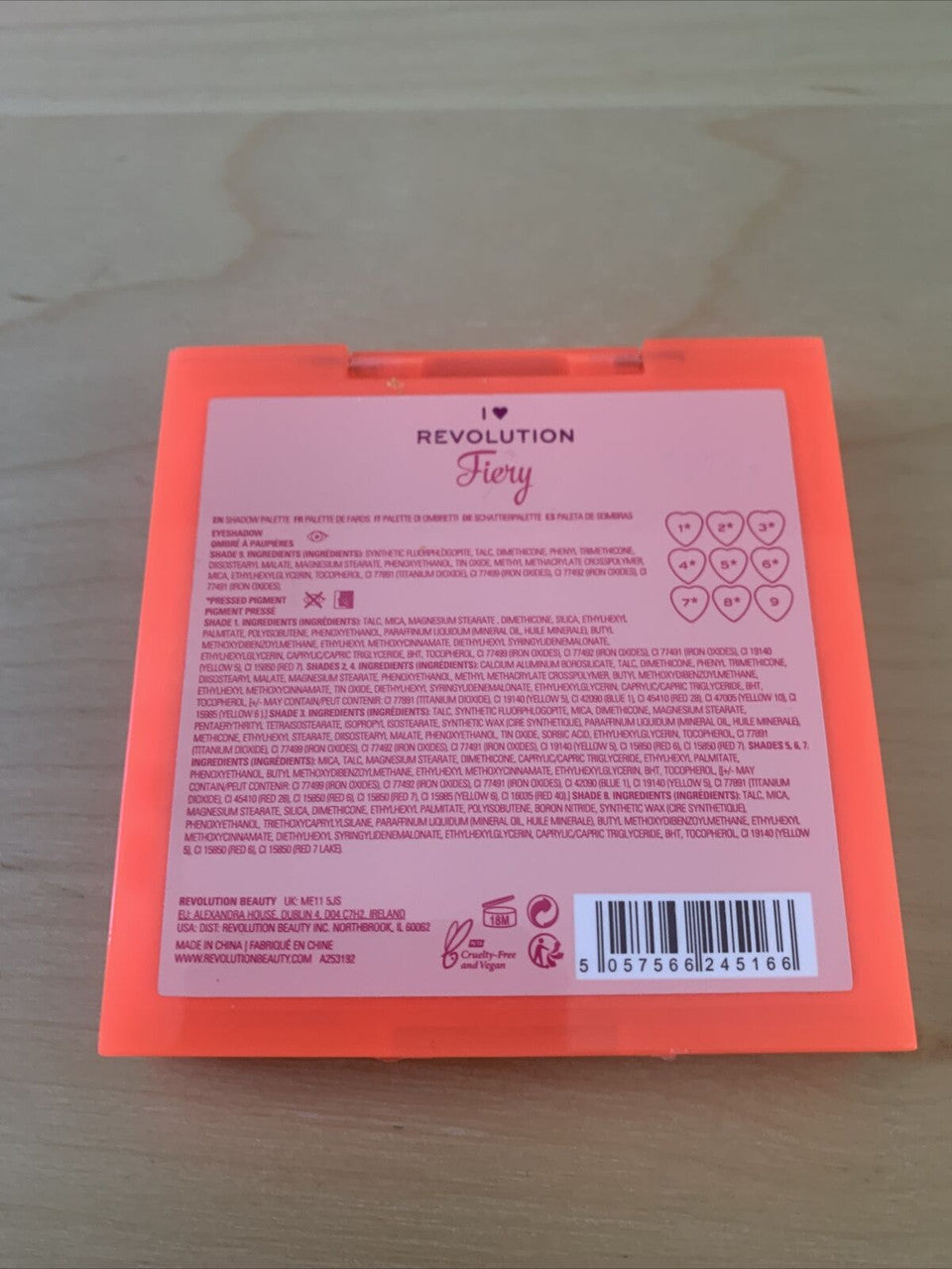 I heart Revolution Heart Breakers Fiery Eyeshadow Palette