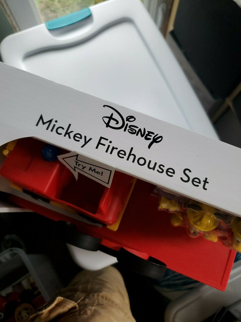 DIsney Mickey Firehouse Set 2 sided play truck with light & sound