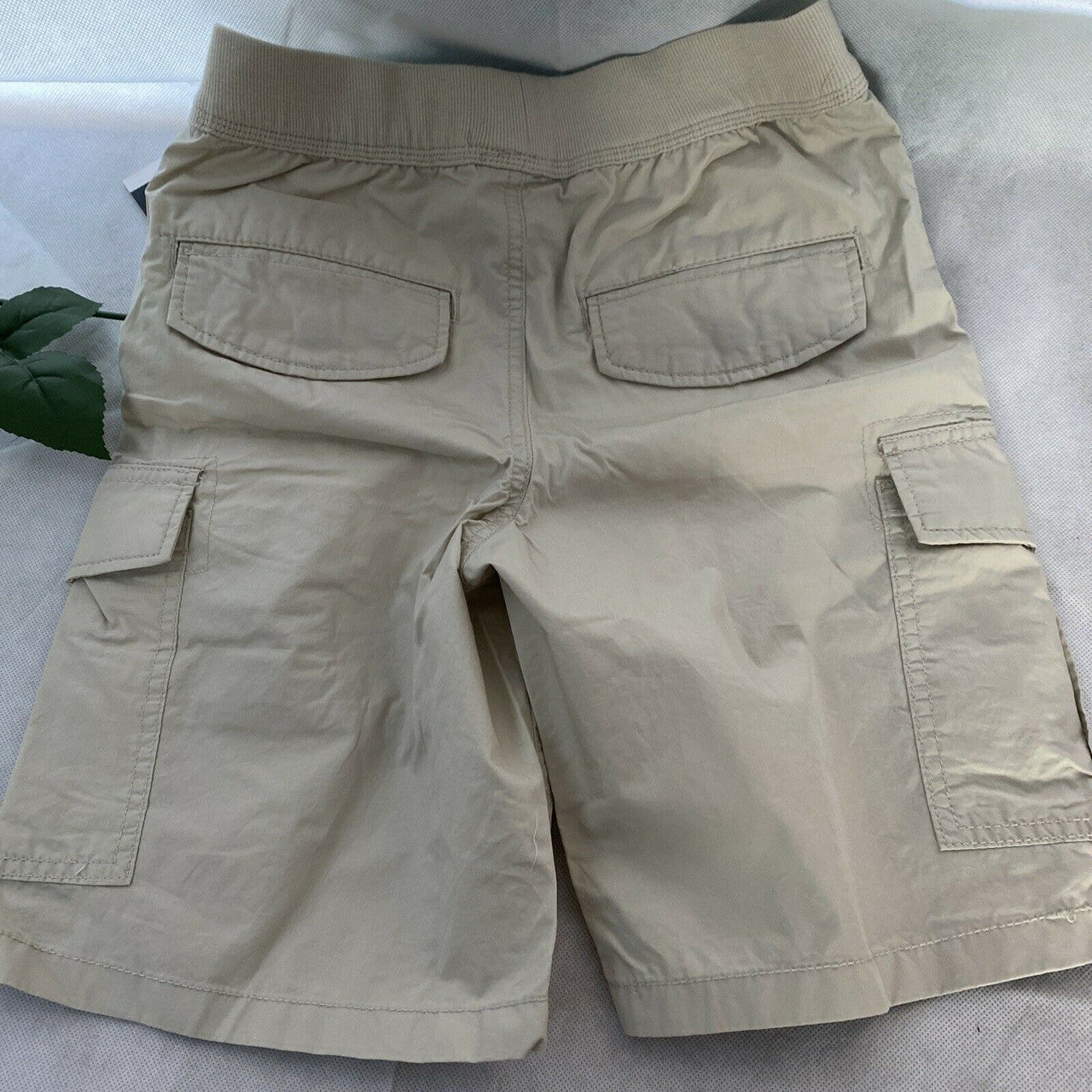 DKNY Stone Color Cargo shorts  Big Boys Size S (8)  100% Cotton