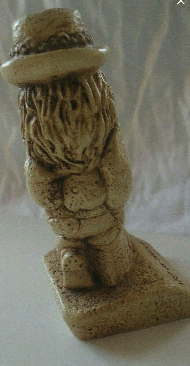 Keep on truckin vintage Paula 1975 W411 vintage wood figurine