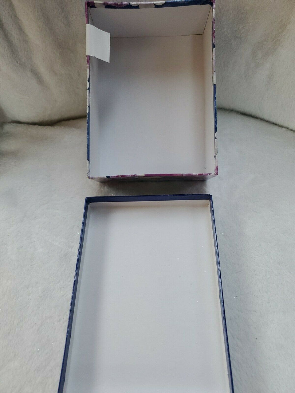 Greenbrier Co. Gift Box Hard Cardboard size 7×5×3 Nice decoration Flowers