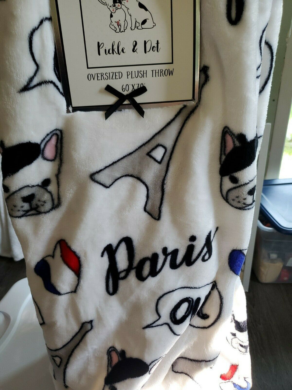 Cute Pickle & Dot Plush Blanket Throw Dog Frenchie French Terrier Paris
