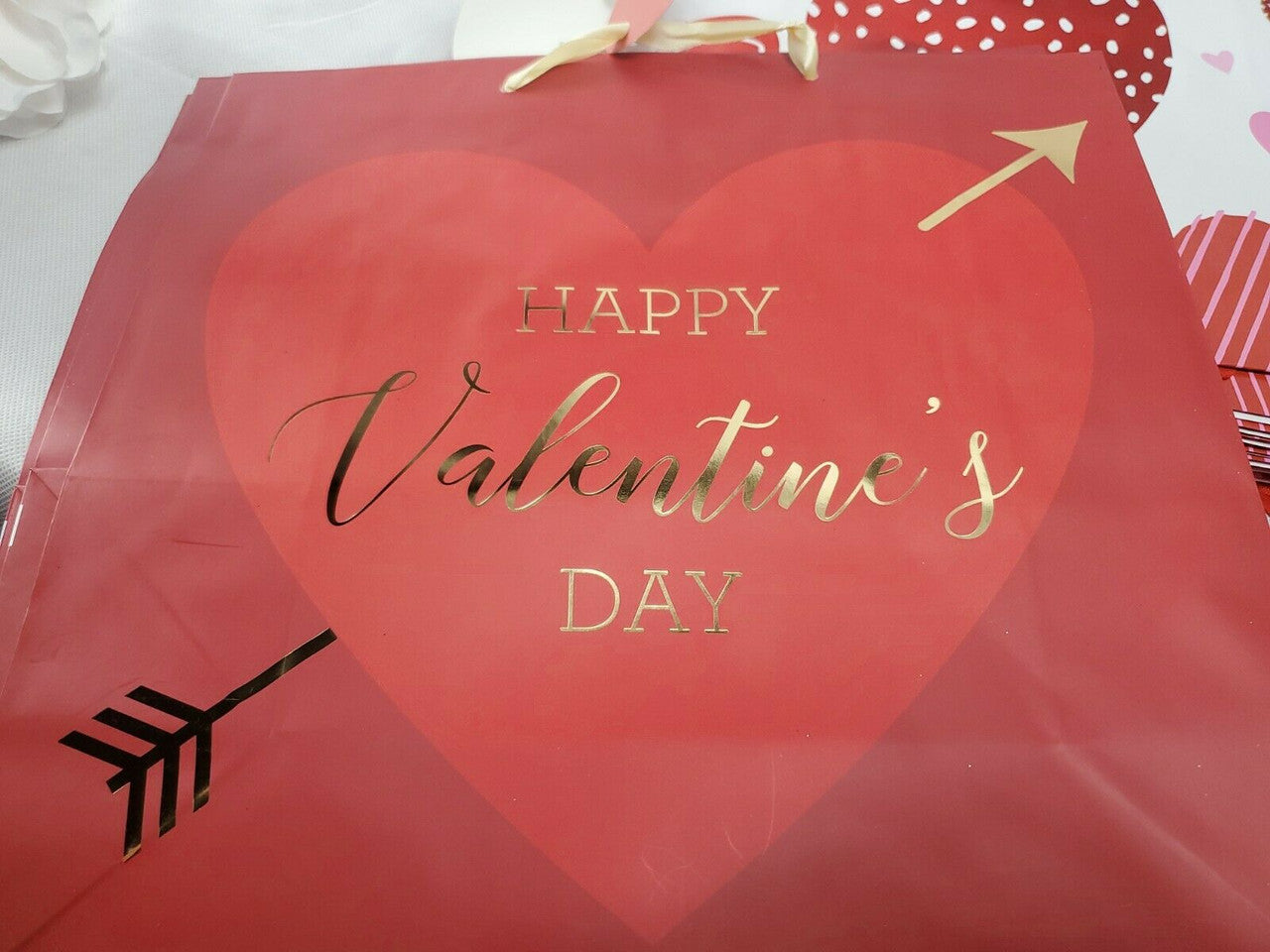 Valentine's Day Gift Bags Hearts 12x12 in Lot Of 14 Bags Assorted