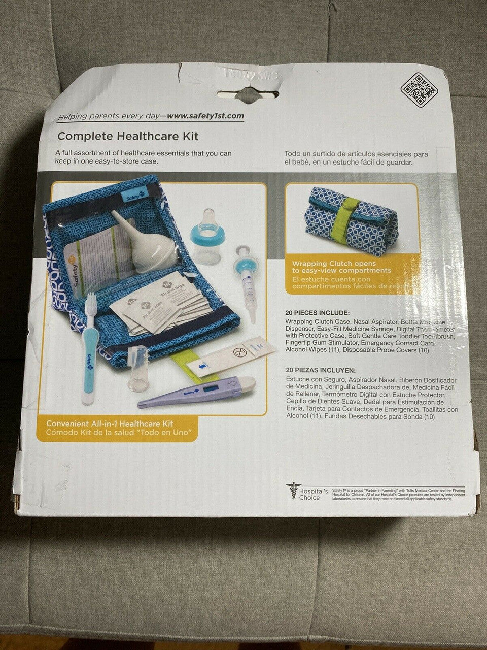 Safety 1st Complete Healthcare Kit  20 Piece Set Thermometer Wrapping Clutch