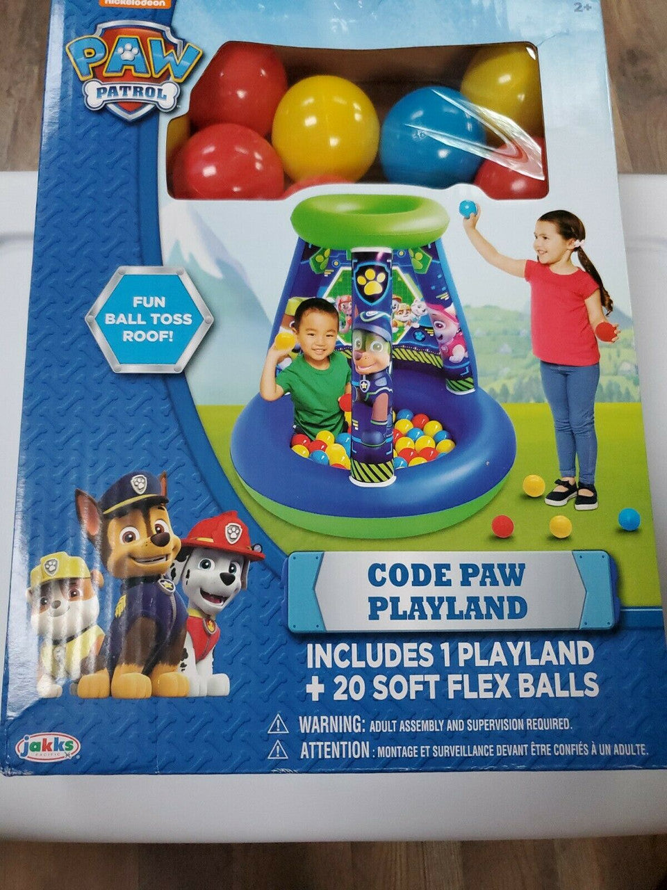 Code Paw Colorful Inflatable Playland Set with 20 Soft Balls Paw Patrol