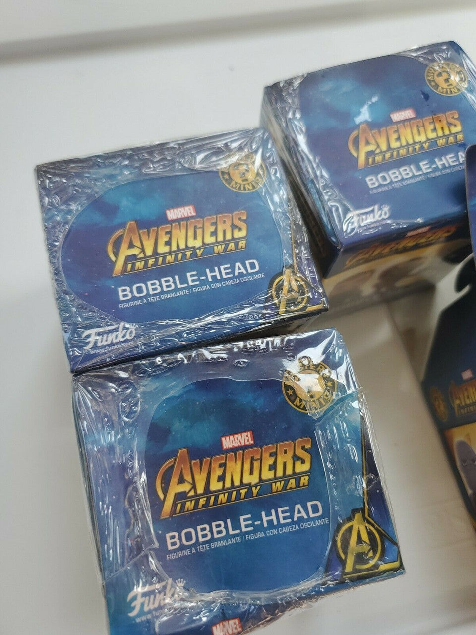 Lot of 4 Marvel AVENGERS INFINITY WAR Bobble Head Mystery Minis