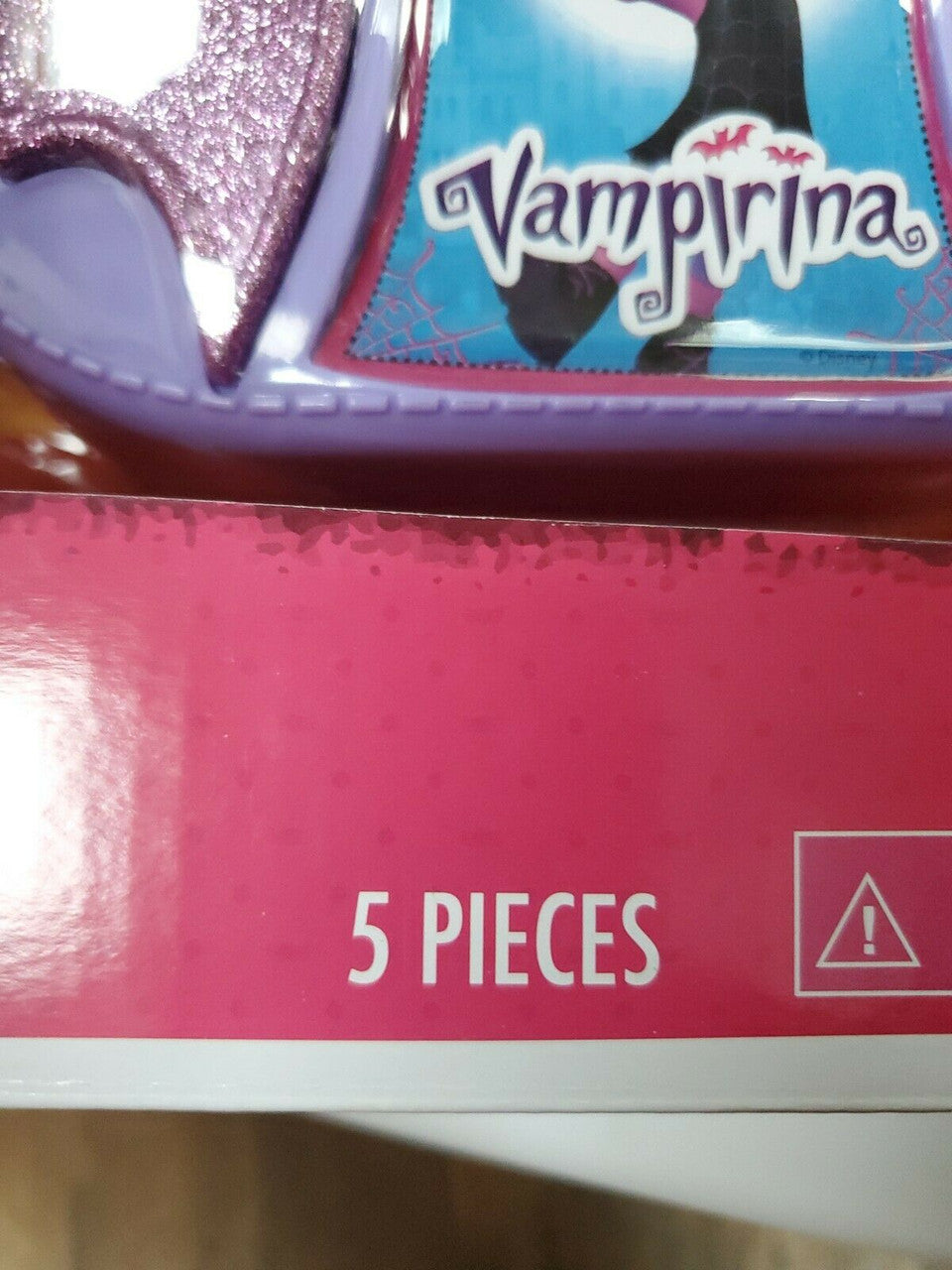 Disney Junior Vampirina Bootastic 5-piece backpack accessory set in retail box